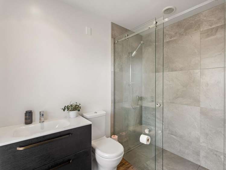 1 Witley Lane Lower Shotover_11