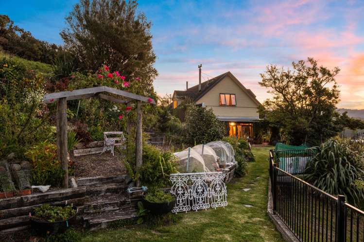 51 Boons Valley Road Waikawa_32