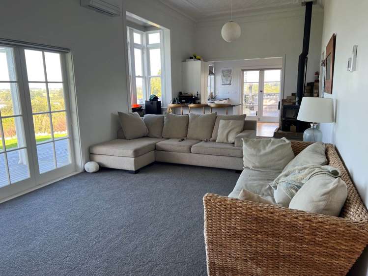 49 James Paige Lane Riverhead_11