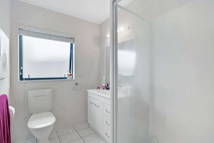 12 Ardkeen Place East Tamaki_8