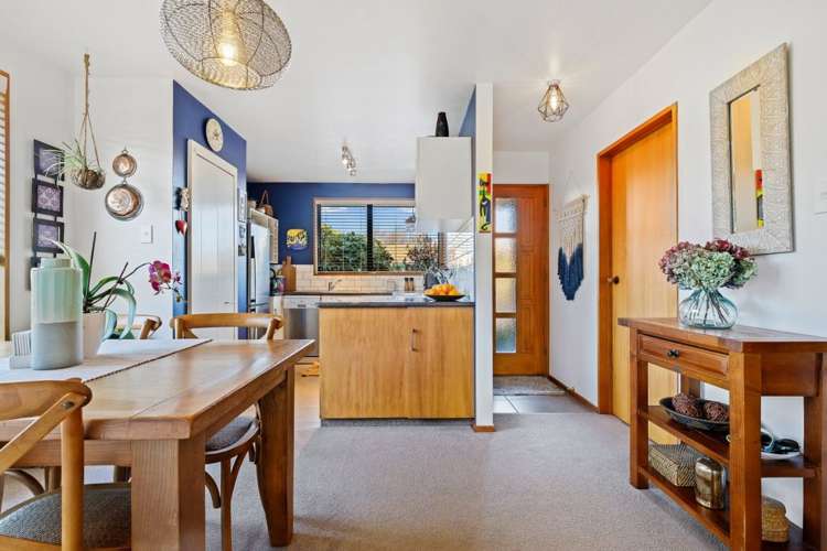 2/35 Ben Nevis Drive Broomfield_4