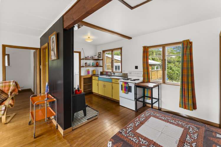 14 Jenner Road Toi Toi_6