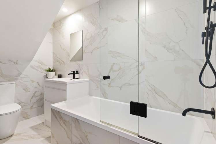 2/16 Sandiacre Way Browns Bay_20