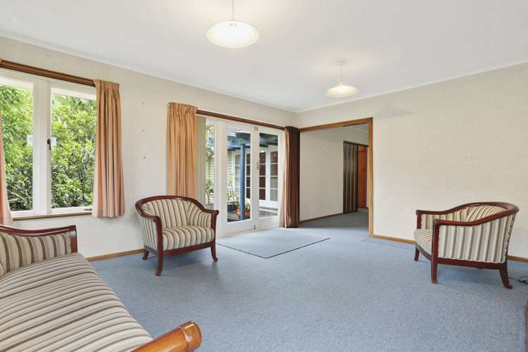 2 York Road Titirangi_7