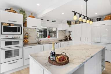 25a Riverside Road_1