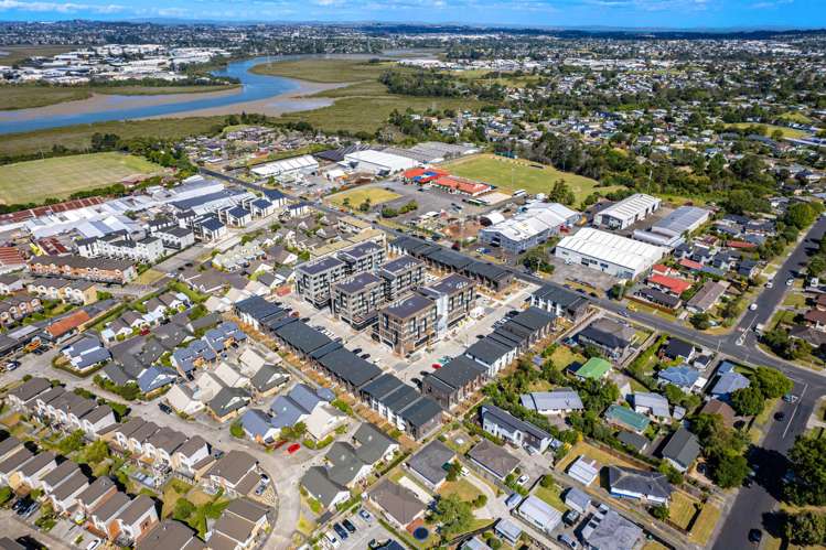 205/3 Rauemi Way Te Atatu South_11