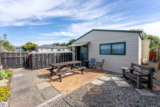 6 Mavis Avenue Waikawa Beach_1