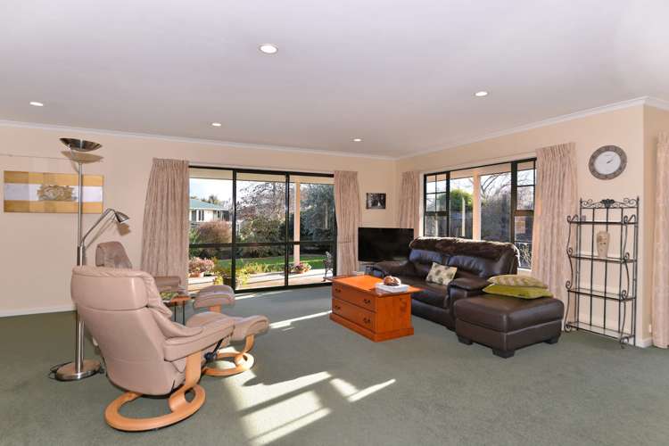 96 Templemore Drive Richmond_8