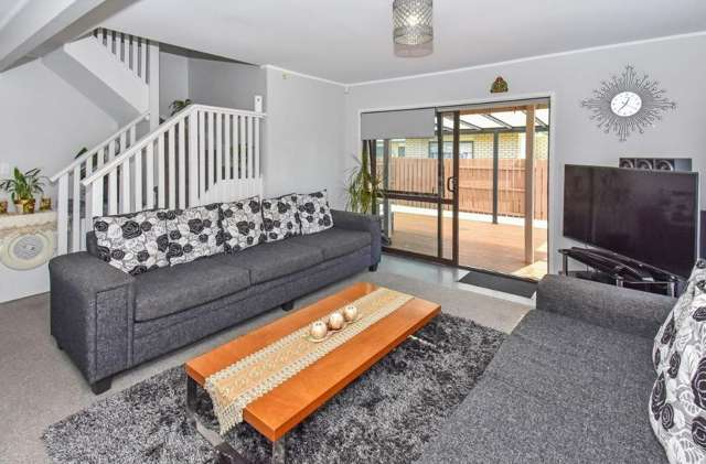2/104 Tui Road Papatoetoe_3