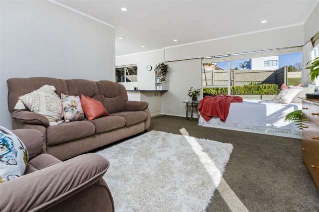 1/25 Mayall Avenue Beach Haven_2