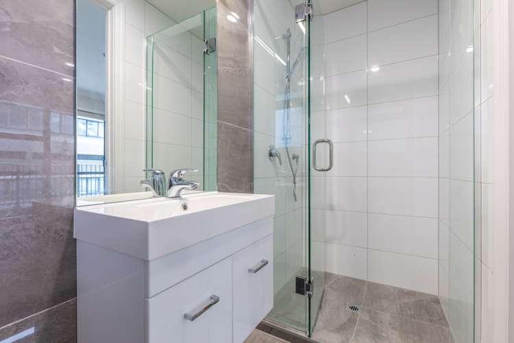 7d/18 Hobson Street Auckland Central_13