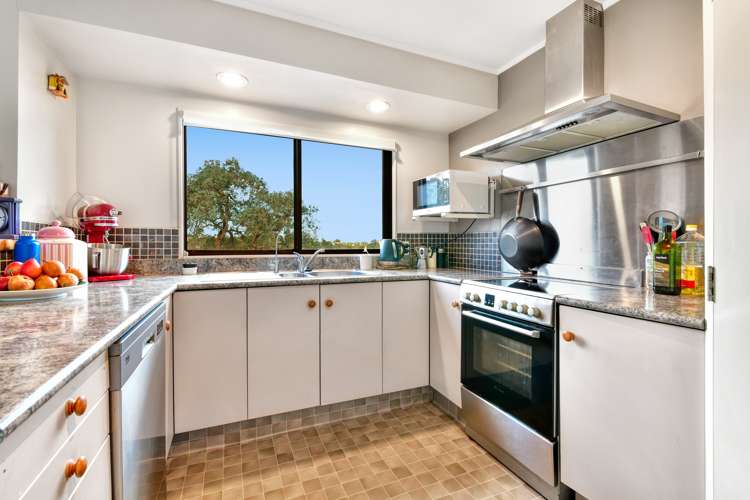 20 Polkinghorne Drive Manly_20