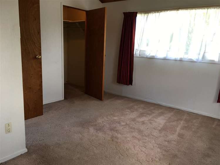 38 Bolton Street Blockhouse Bay_8