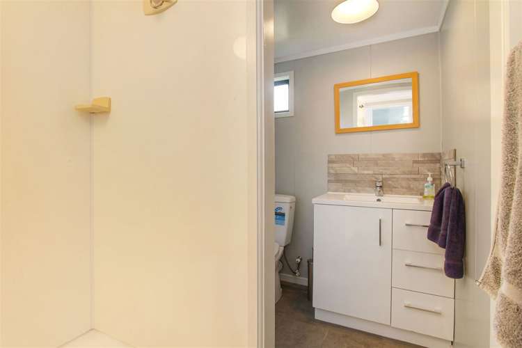29 Taihiki Road Clarks Beach_15