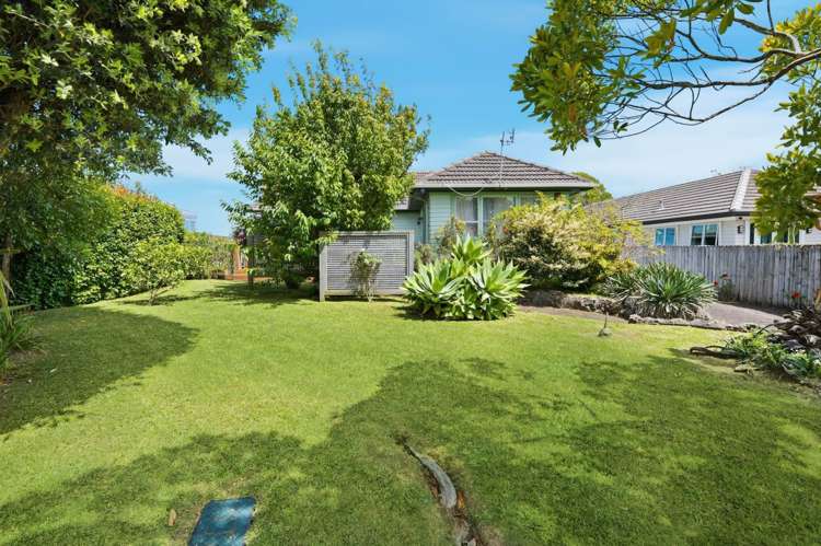 3 Andrew Road Howick_12