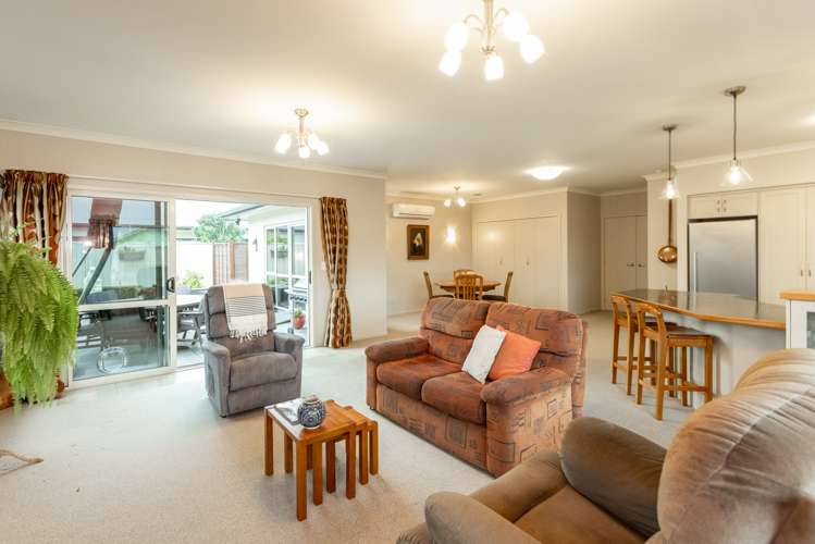 27 Tasman Drive Poraiti_10