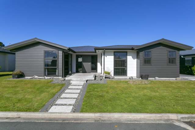 3 Bastille Court Rangatira Park_1