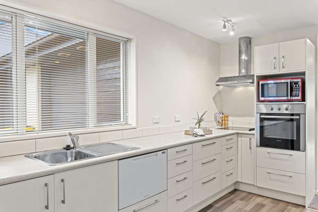 2/22 Victoria Street Rangiora_4