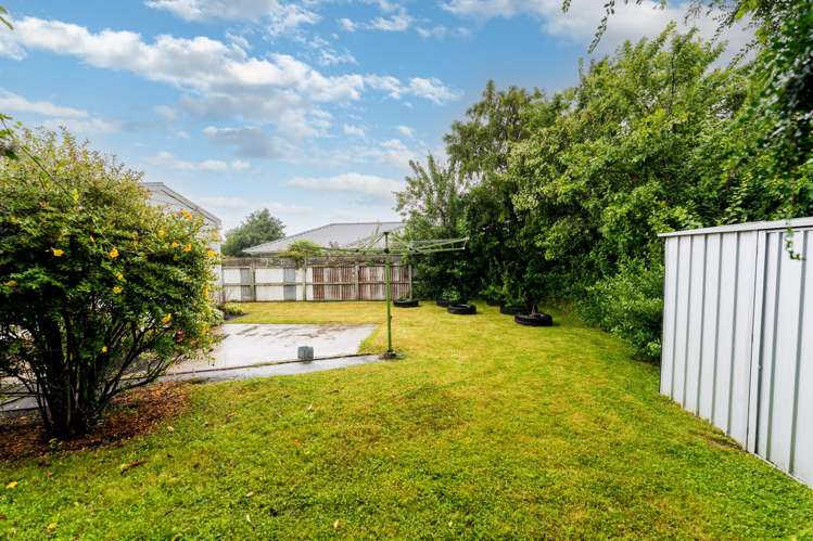 63 Law Street Caversham_25