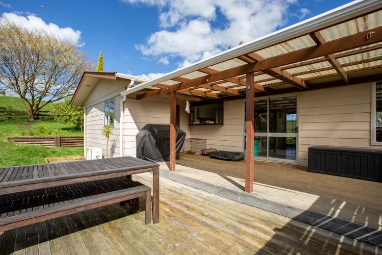47 Knight Road Dannevirke_12