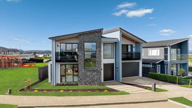 Brand New Coastal Luxury in Prestigious Park Green