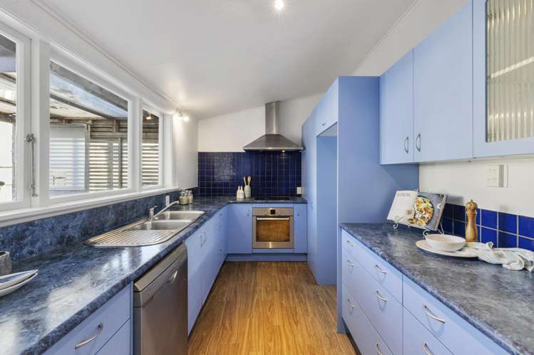 14 Kauri Street Miramar_3