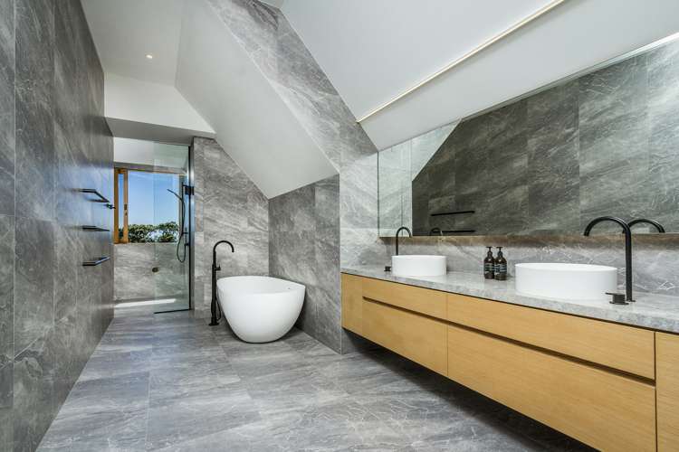 21 Whitby Crescent Mairangi Bay_26