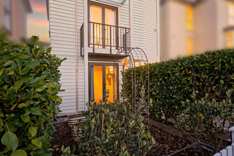 30 Stephen Avenue Henderson_26