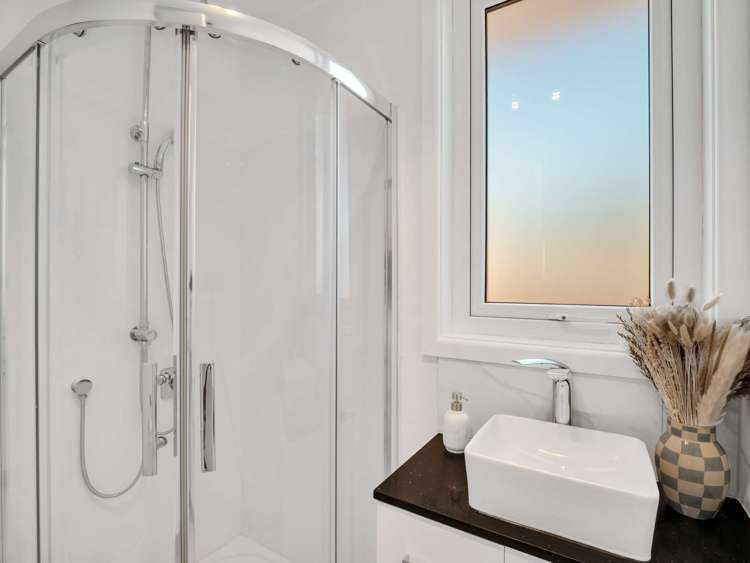 1b Glynnbrooke Street Te Atatu South_14