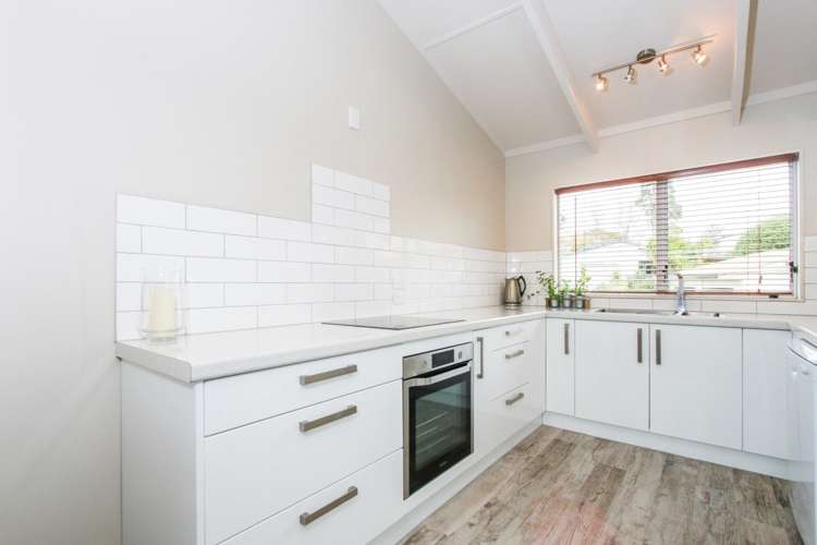 4/6 Lush Avenue Saint Johns_6