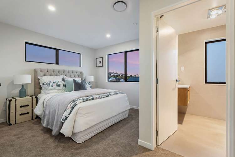 56 Ara Taha Crescent Orewa_16