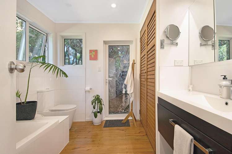 80 Mountain Road Henderson Valley_13