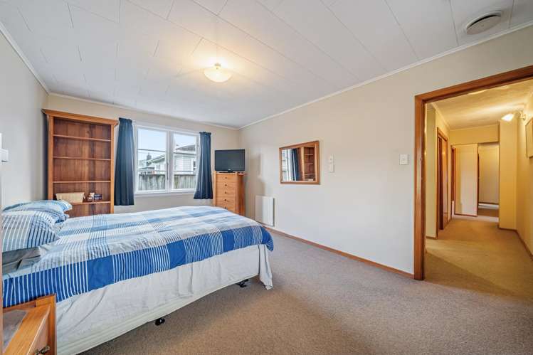 13 Oxford Crescent Ebdentown_20