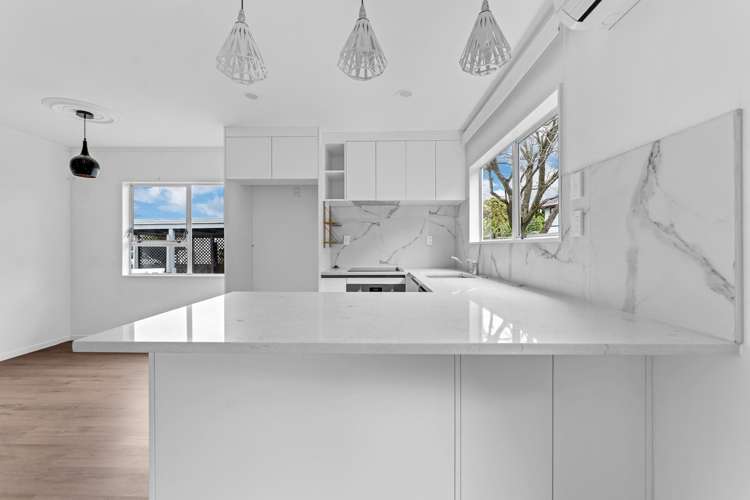 1/11 Justamere Place Weymouth_6