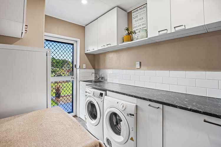 11 Pohutukawa Drive Opunake_19