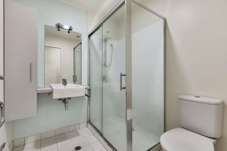 3x/16 Burton Street Grafton_9