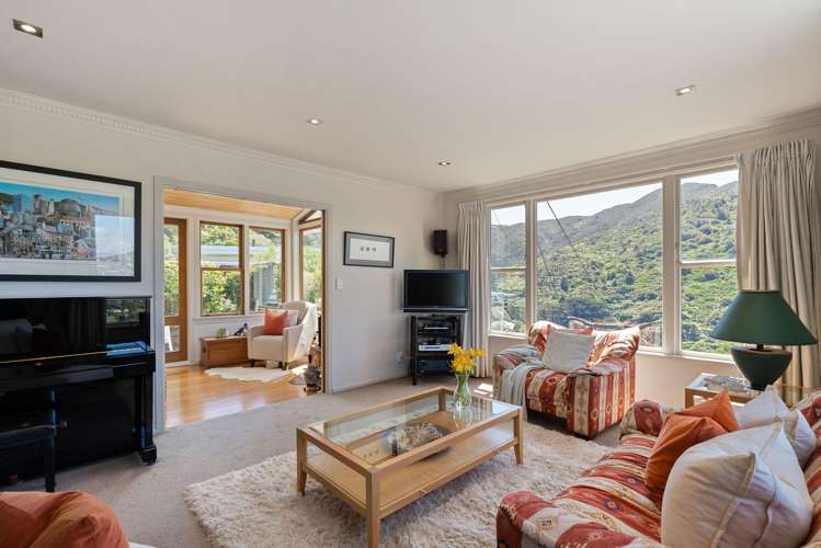 7 Doris Gordon Crescent Crofton Downs_4