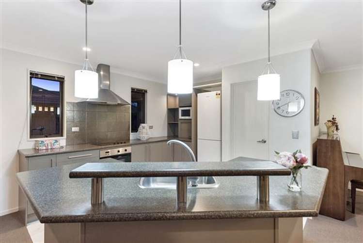 8 Somerton Drive Huntington_4