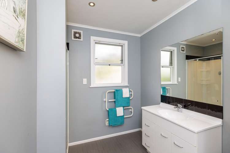 178 Raumati Road Raumati Beach_18