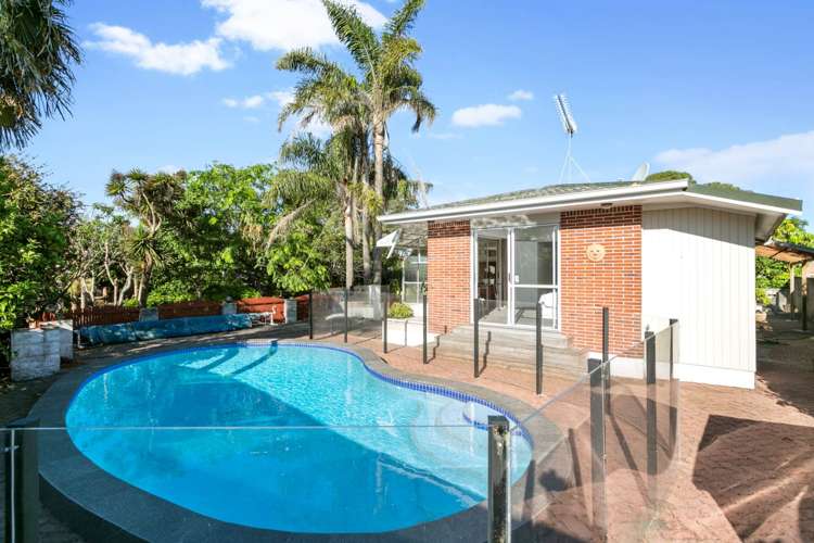 2 Imatra Place Sunnyhills_20