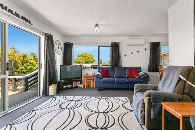 2/139 Spa Road Taupo_2