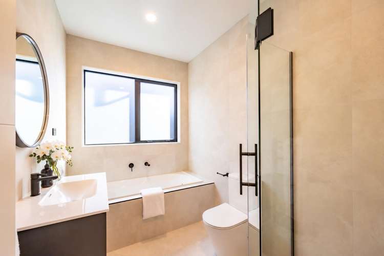390 Te Taruna Drive Milldale_4