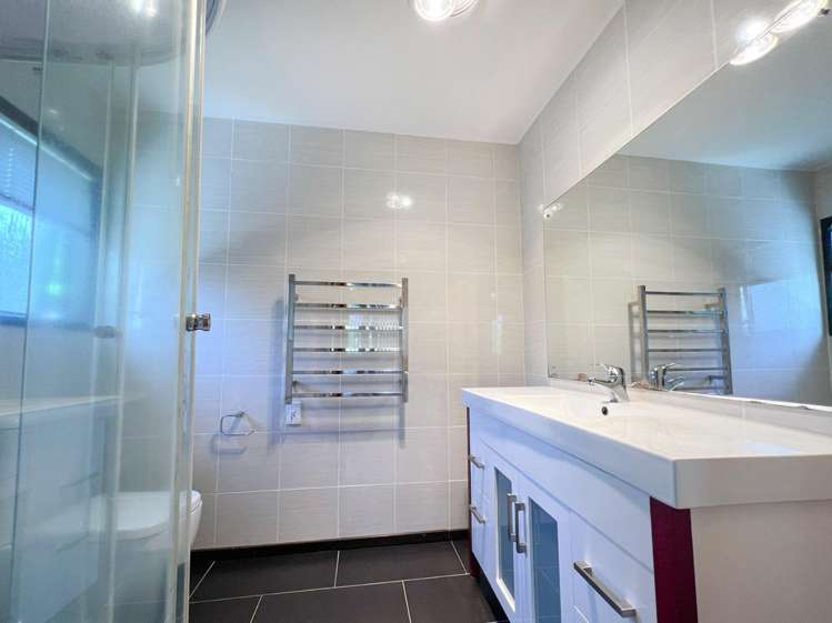 7 Halder Place 10899_8