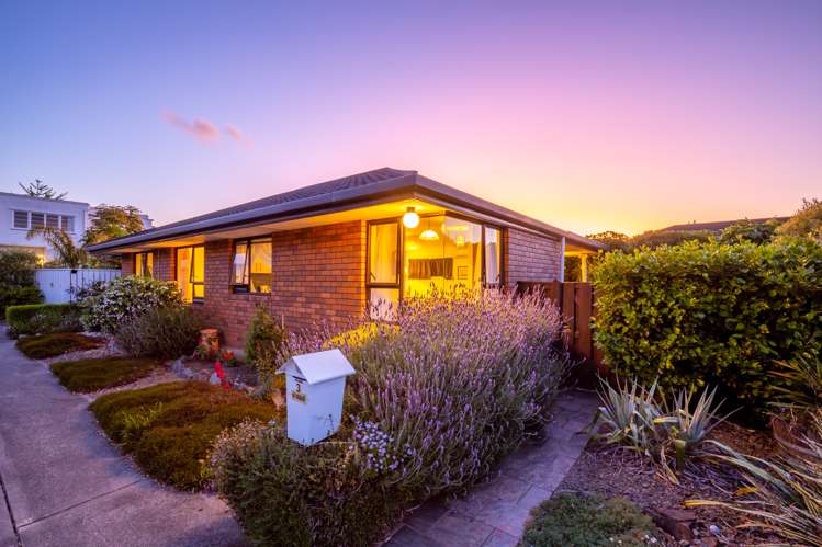 3 Pettit Place The Wood_2