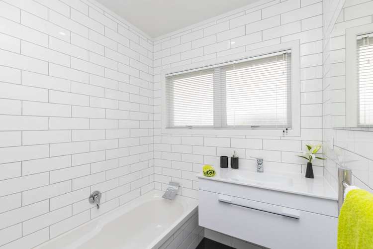 140 Clevedon Road Papakura_24