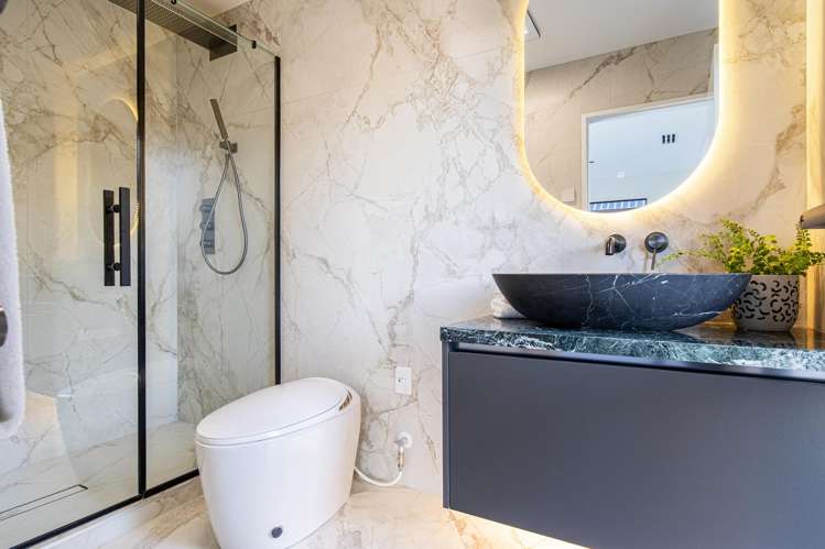 15 Humenga Place Long Bay_13