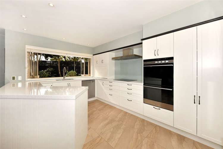 16a Hadlow Place Burnside_10