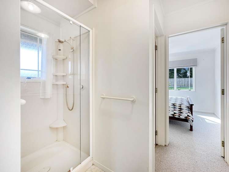 31 Angela Place Kinloch_25