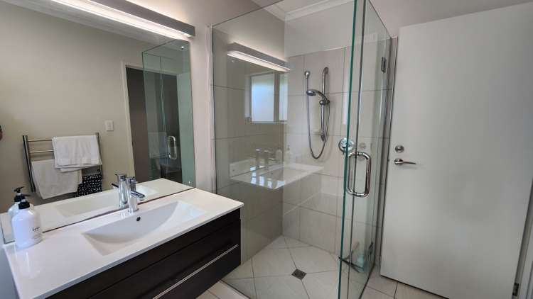 32 Walter Crescent Silverdale_20