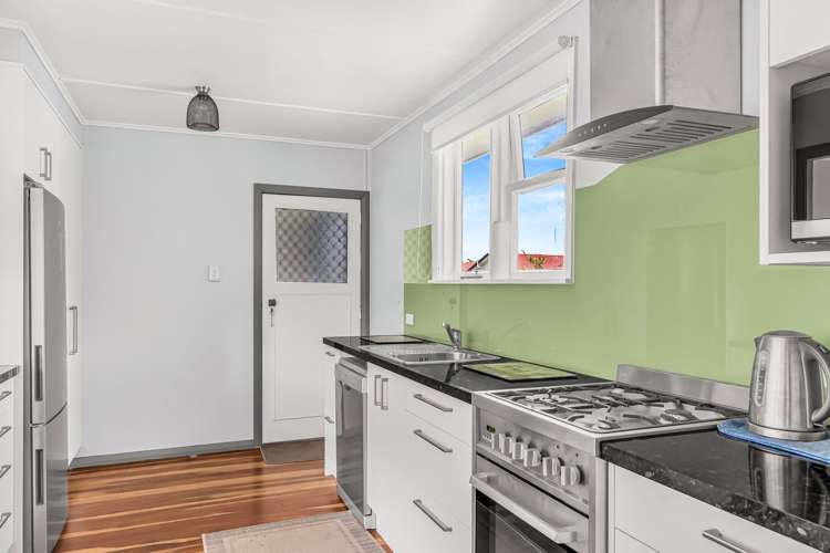 24 Churchill Crescent Te Hapara_15